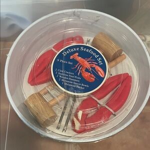 Deluxe Seafood Set with Red Tools